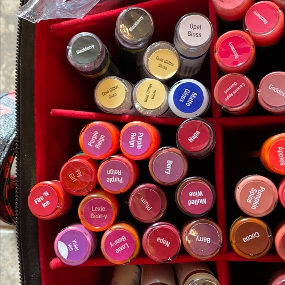 Lipsense glosses- new price per color
